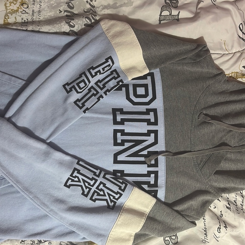 PINK crossover color block hoodie